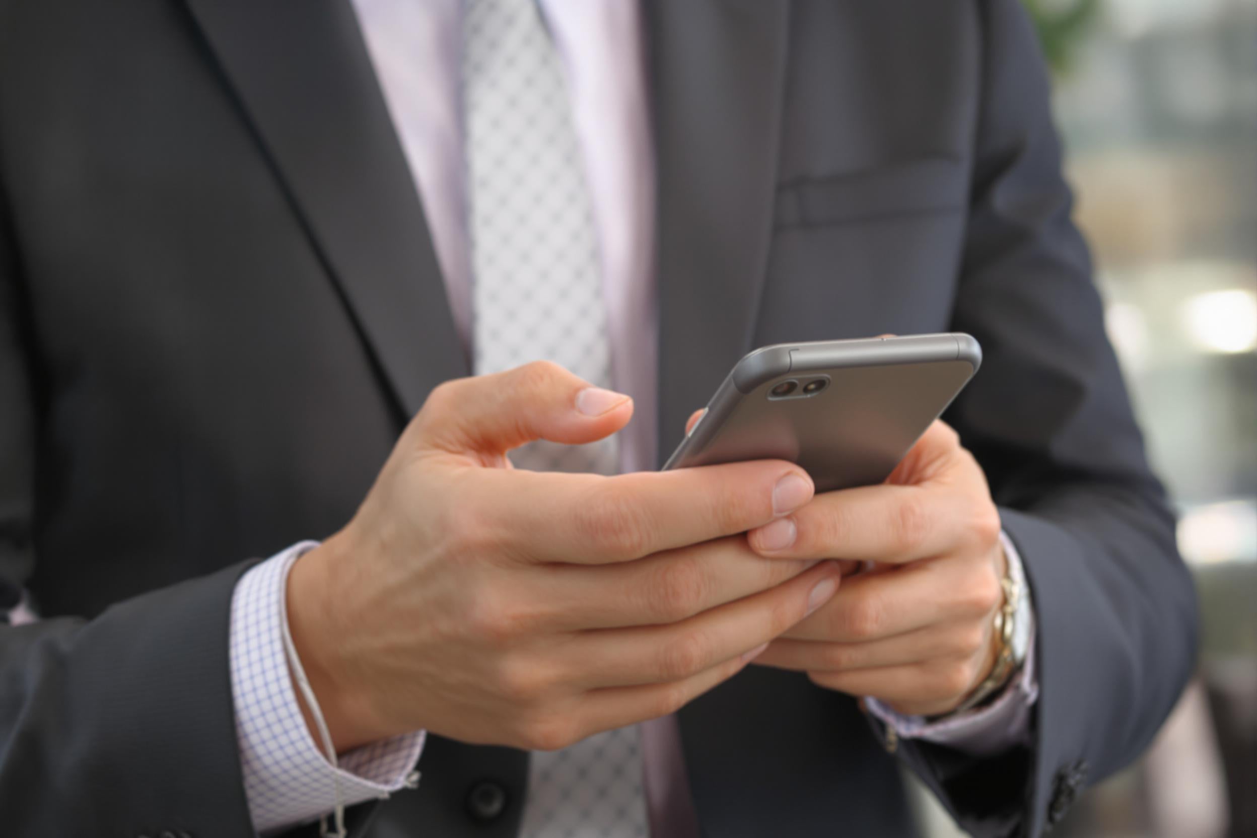 Exemple de notification d'avis reçue sur smartphone