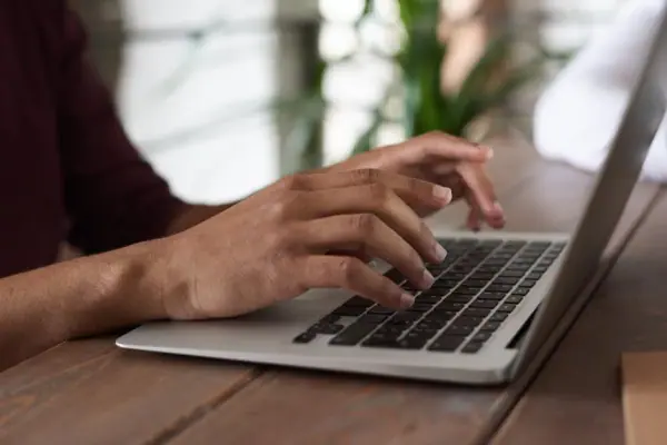How to Handle a Negative Review: Responding to and Transforming Negative Customer Reviews